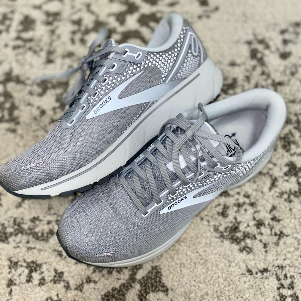Brooks Ghost 14